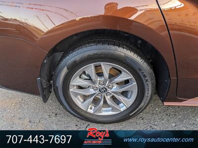 2022 Toyota Sienna XLE  AWD - Photo 9 - Eureka, CA 95501
