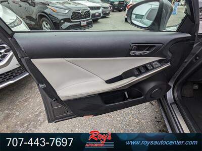 2014 Lexus IS 250   - Photo 19 - Eureka, CA 95501