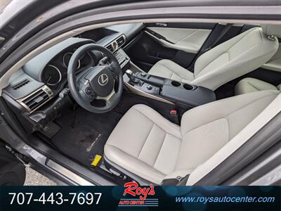 2014 Lexus IS 250   - Photo 16 - Eureka, CA 95501
