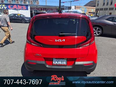 2022 Kia Soul LX   - Photo 12 - Eureka, CA 95501