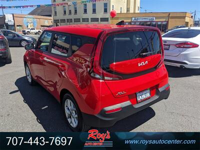 2022 Kia Soul LX   - Photo 13 - Eureka, CA 95501