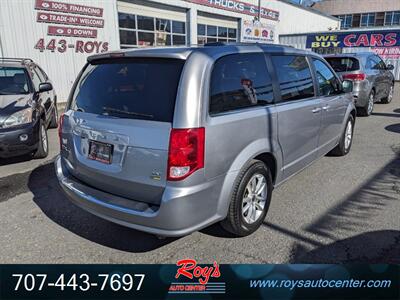 2019 Dodge Grand Caravan SXT   - Photo 8 - Eureka, CA 95501