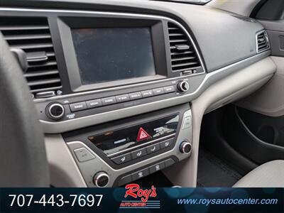 2018 Hyundai Elantra SEL   - Photo 18 - Eureka, CA 95501