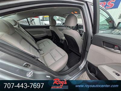 2018 Hyundai Elantra SEL   - Photo 14 - Eureka, CA 95501