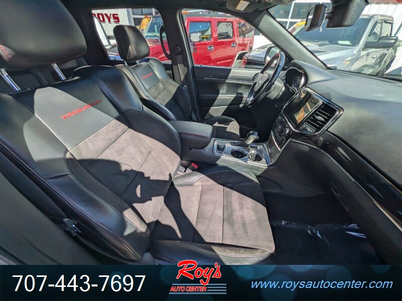 2020 Jeep Grand Cherokee Trailhawk 4WD - Photo 12 - Eureka, CA 95501