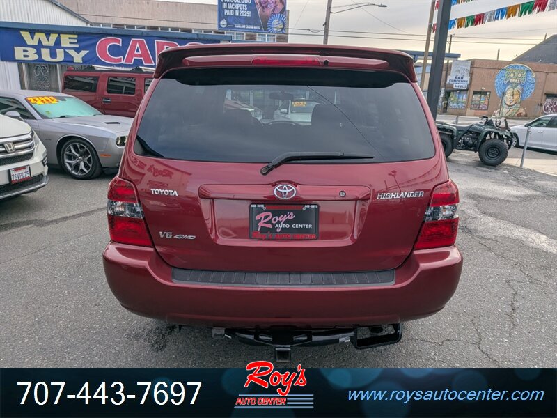 2007 Toyota Highlander AWD - Photo 6 - Eureka, CA 95501