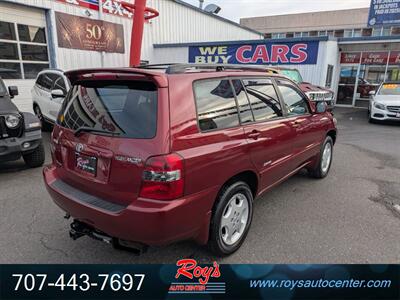 2007 Toyota Highlander AWD - Photo 7 - Eureka, CA 95501