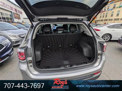 2022 Jeep Compass Limited  4WD - Photo 13 - Eureka, CA 95501