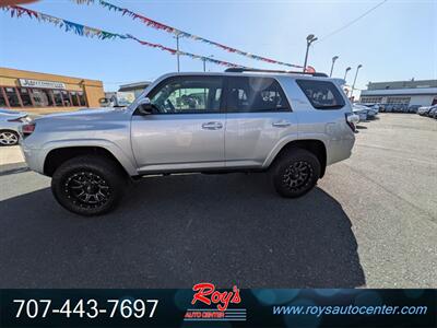 2020 Toyota 4Runner TRD Off-Road  4WD - Photo 4 - Eureka, CA 95501