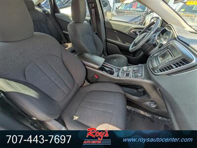 2016 Chrysler 200 Series Limited - Photo 10 - Eureka, CA 95501
