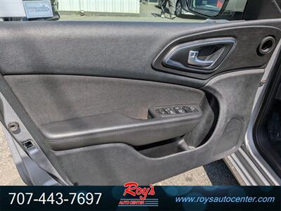 2016 Chrysler 200 Series Limited - Photo 20 - Eureka, CA 95501
