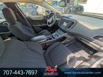 2016 Chrysler 200 Series Limited - Photo 9 - Eureka, CA 95501
