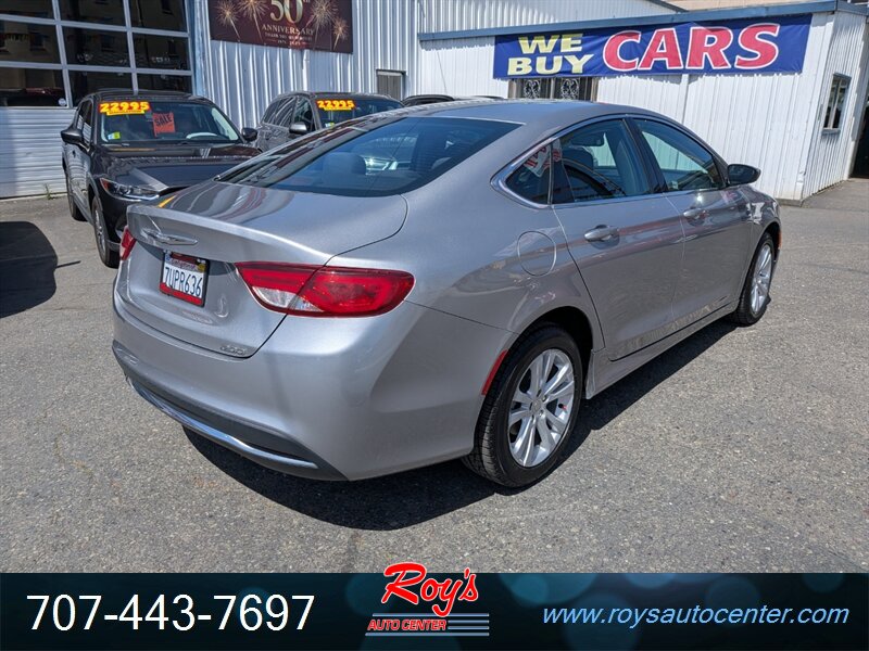 2016 Chrysler 200 Series Limited - Photo 8 - Eureka, CA 95501