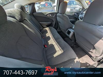 2016 Chrysler 200 Series Limited - Photo 12 - Eureka, CA 95501