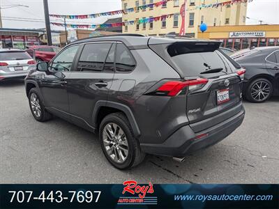 2022 Toyota RAV4 XLE Premium  AWD - Photo 6 - Eureka, CA 95501