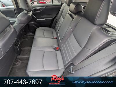 2022 Toyota RAV4 XLE Premium  AWD - Photo 18 - Eureka, CA 95501