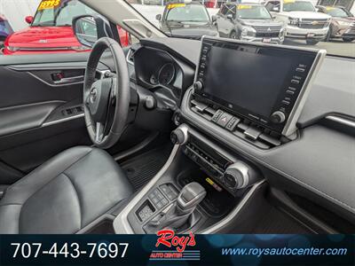2022 Toyota RAV4 XLE Premium  AWD - Photo 11 - Eureka, CA 95501
