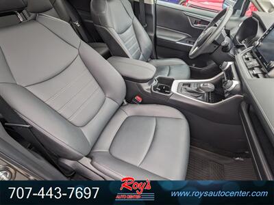 2022 Toyota RAV4 XLE Premium  AWD - Photo 13 - Eureka, CA 95501