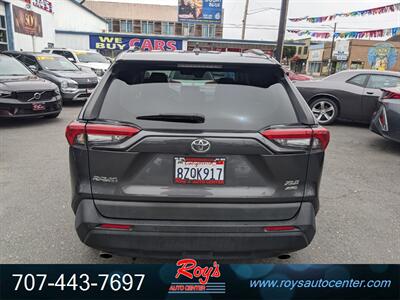 2022 Toyota RAV4 XLE Premium  AWD - Photo 7 - Eureka, CA 95501