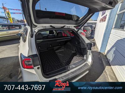 2022 Subaru Outback Limited  AWD - Photo 10 - Eureka, CA 95501