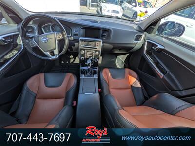 2016 Volvo V60 Cross Country T5 Platinum  AWD - Photo 17 - Eureka, CA 95501