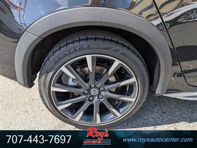 2016 Volvo V60 Cross Country T5 Platinum  AWD - Photo 9 - Eureka, CA 95501