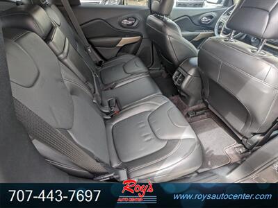 2018 Jeep Cherokee Limited  4WD - Photo 13 - Eureka, CA 95501
