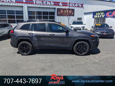 2018 Jeep Cherokee Limited  4WD - Photo 2 - Eureka, CA 95501