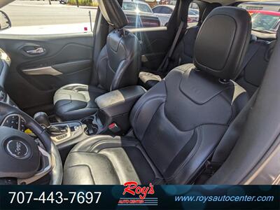 2018 Jeep Cherokee Limited  4WD - Photo 13 - Eureka, CA 95501