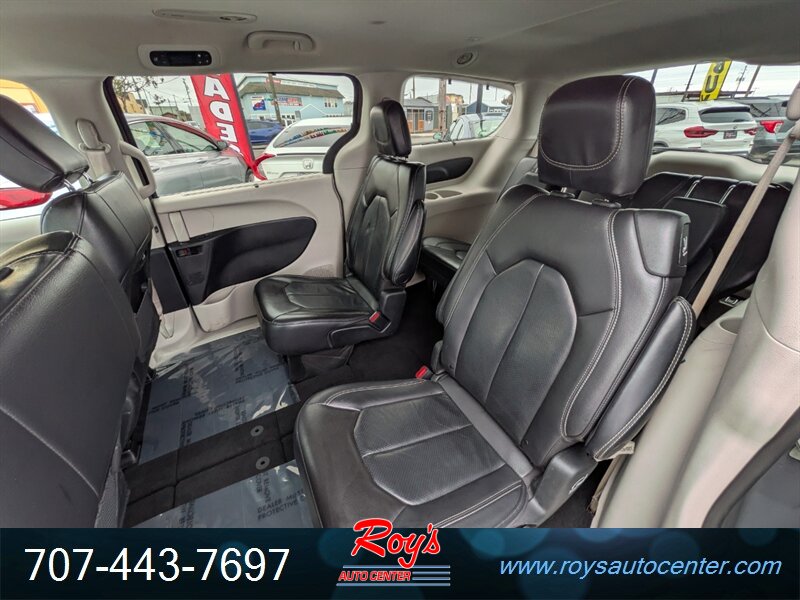 2022 Chrysler Pacifica Touring L - Photo 22 - Eureka, CA 95501