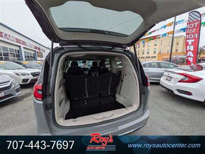 2022 Chrysler Pacifica Touring L - Photo 20 - Eureka, CA 95501
