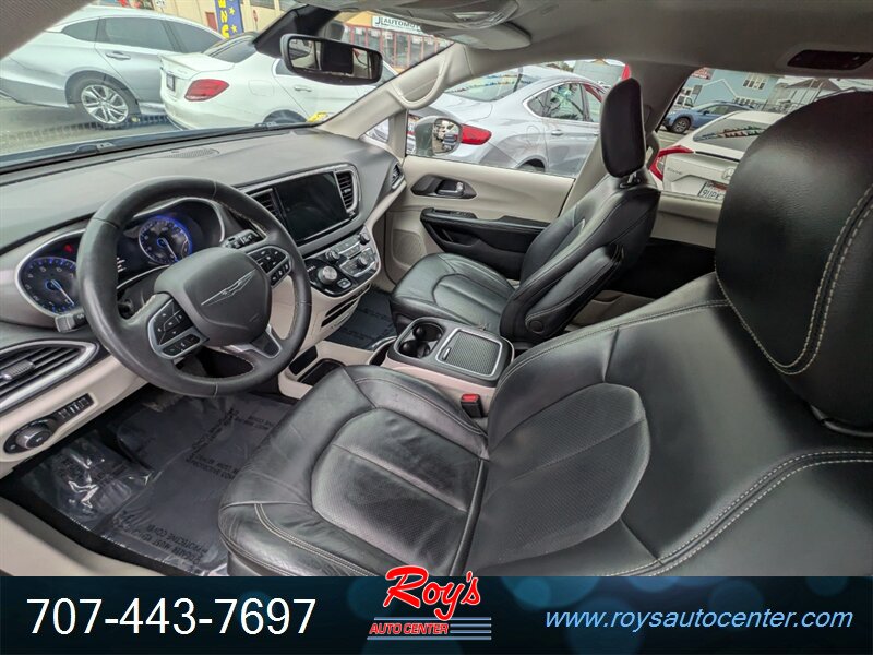 2022 Chrysler Pacifica Touring L - Photo 23 - Eureka, CA 95501