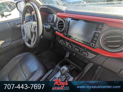 2020 Toyota Tacoma TRD Off-Road  4WD - Photo 11 - Eureka, CA 95501