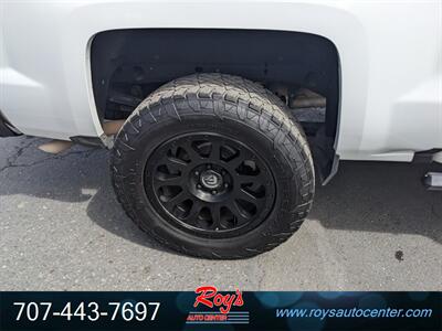 2018 Chevrolet Silverado 1500 LT  4WD - Photo 10 - Eureka, CA 95501