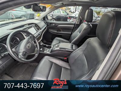 2018 Toyota Highlander Hybrid XLE  AWD - Photo 22 - Eureka, CA 95501