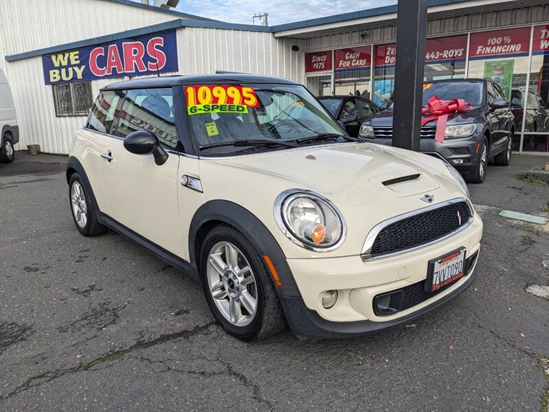 2013 MINI Hardtop Cooper S  
