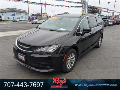 2021 Chrysler Voyager LXi   - Photo 3 - Eureka, CA 95501