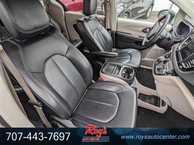 2021 Chrysler Voyager LXi   - Photo 11 - Eureka, CA 95501