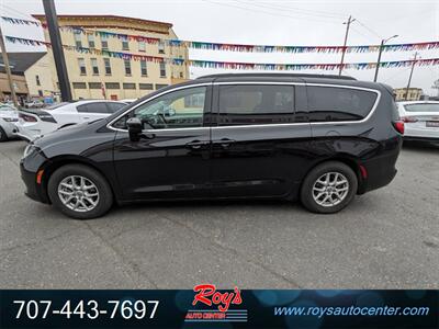 2021 Chrysler Voyager LXi   - Photo 4 - Eureka, CA 95501