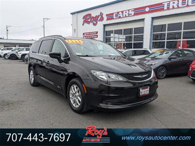 2021 Chrysler Voyager LXi   - Photo 1 - Eureka, CA 95501