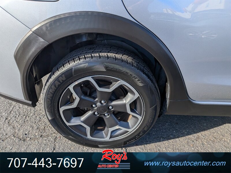2014 Subaru XV Crosstrek 2.0i Premium AWD - Photo 9 - Eureka, CA 95501