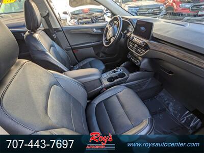 2020 Ford Escape Hybrid Titanium  AWD - Photo 8 - Eureka, CA 95501