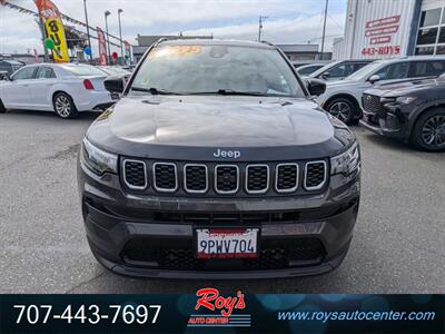 2024 Jeep Compass Latitude Lux  4WD - Photo 5 - Eureka, CA 95501