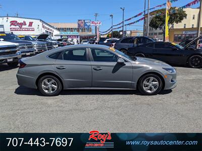 2022 Hyundai SONATA SE   - Photo 2 - Eureka, CA 95501