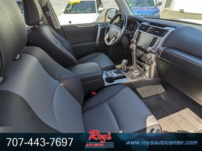 2024 Toyota 4Runner SR5 Premium  4WD - Photo 11 - Eureka, CA 95501