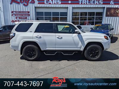 2024 Toyota 4Runner SR5 Premium  4WD - Photo 2 - Eureka, CA 95501