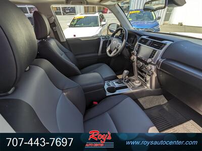 2024 Toyota 4Runner SR5 Premium  4WD - Photo 10 - Eureka, CA 95501