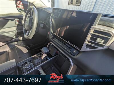 2022 Toyota Tundra Limited 4WD - Photo 11 - Eureka, CA 95501