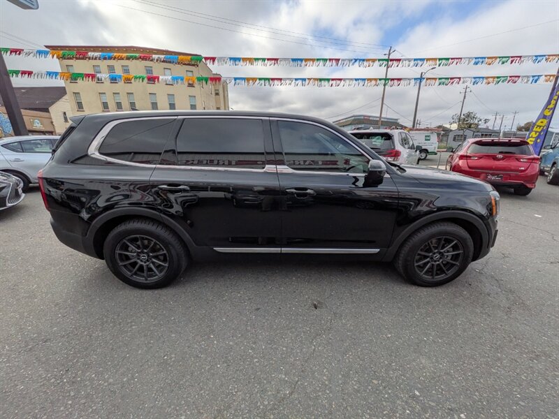 2021 Kia Telluride LX  AWD