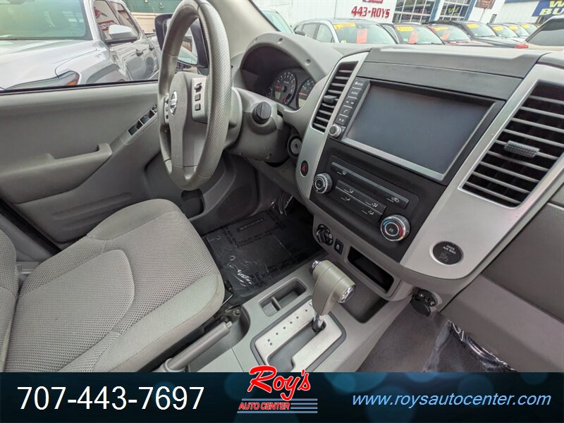 2019 Nissan Frontier SV 4WD - Photo 14 - Eureka, CA 95501